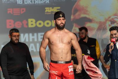 Давид Бархударян