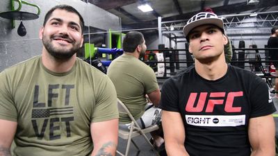 Родриго Варгас с переводчиком