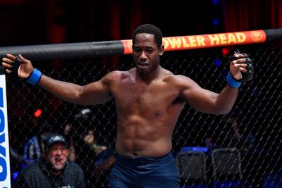 Эй Джей Добсон