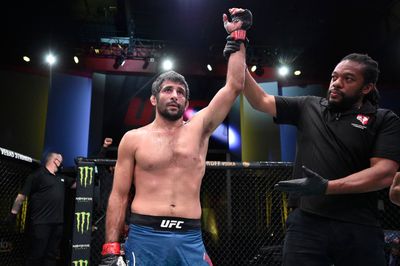 Бенеил Дариуш