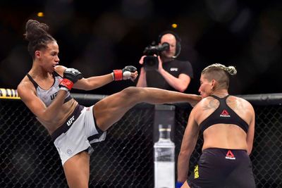 Луана Каролина