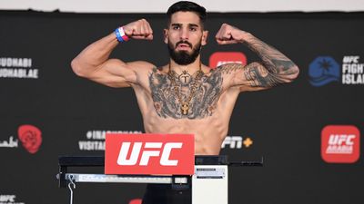 Илия Топурия