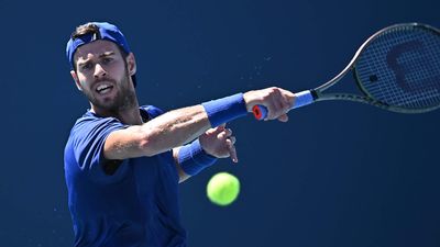 Карен Хачанов