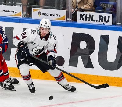 ХК Нефтехимик