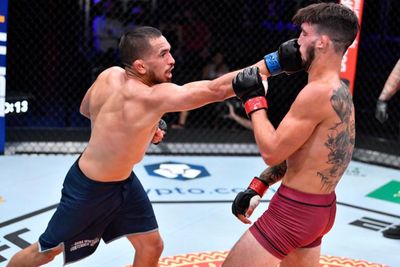 Виктор Мартинес