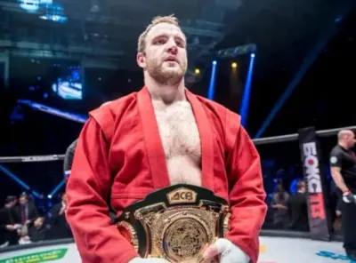 Денис Гольцов