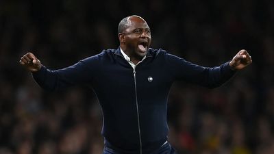 Патрик Виейра Главный тренер Кристал Пэлас