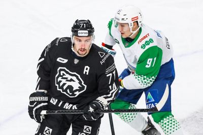 Антон Бурдасов