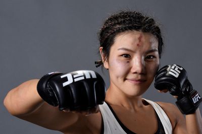 Цзи Йон Ким