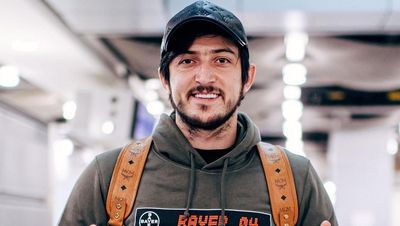 Сердар Азмун Байер