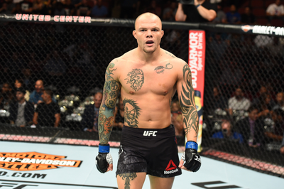 Энтони Смит