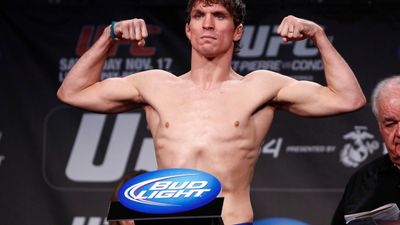 Даррен Элкинс