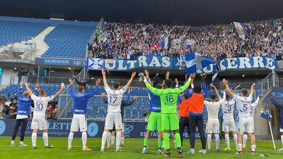 Осер прошел по пенальти Сошо в плей-офф Лиги 2