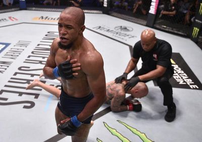 Тони Гравели