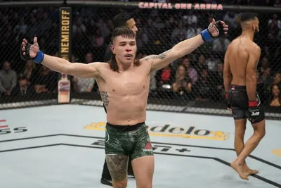 Рикки Симон